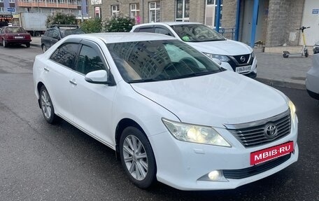 Toyota Camry, 2012 год, 1 350 000 рублей, 6 фотография