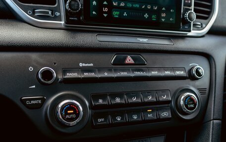 KIA Sportage IV рестайлинг, 2021 год, 2 695 000 рублей, 15 фотография