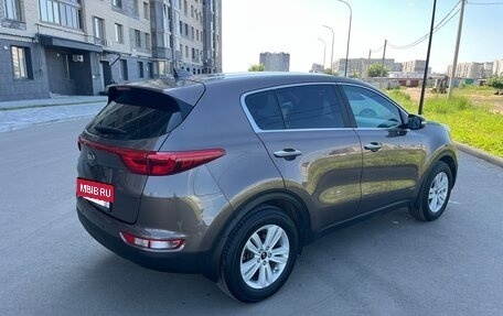 KIA Sportage IV рестайлинг, 2017 год, 2 300 000 рублей, 5 фотография