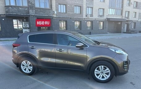 KIA Sportage IV рестайлинг, 2017 год, 2 300 000 рублей, 2 фотография