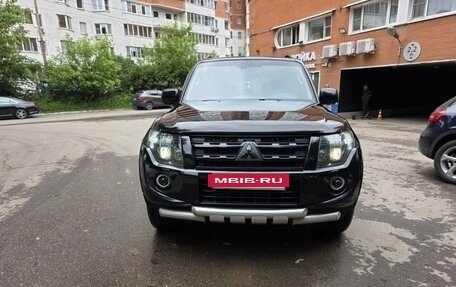 Mitsubishi Pajero IV, 2012 год, 2 500 000 рублей, 2 фотография