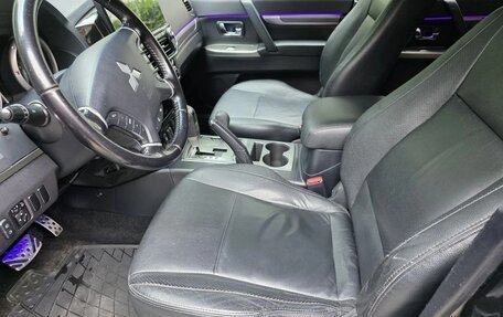 Mitsubishi Pajero IV, 2012 год, 2 500 000 рублей, 14 фотография