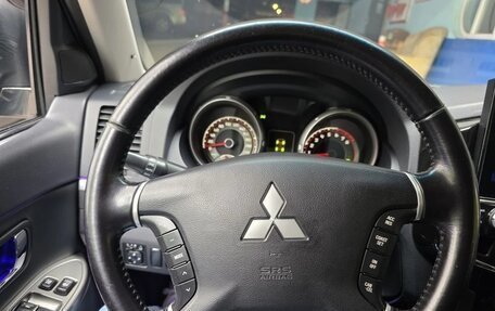 Mitsubishi Pajero IV, 2012 год, 2 500 000 рублей, 16 фотография