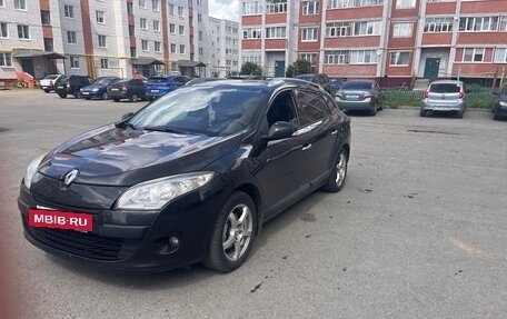 Renault Megane III, 2010 год, 625 000 рублей, 2 фотография