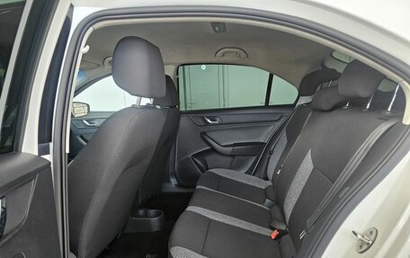 Skoda Rapid I, 2015 год, 949 000 рублей, 16 фотография