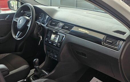 Skoda Rapid I, 2015 год, 949 000 рублей, 19 фотография