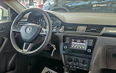Skoda Rapid I, 2015 год, 949 000 рублей, 20 фотография