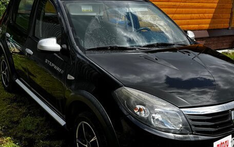 Renault Sandero I, 2013 год, 620 000 рублей, 3 фотография
