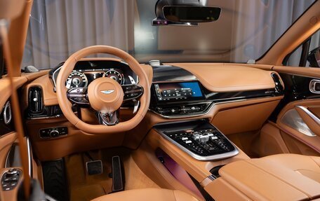 Aston Martin DBX I, 2025 год, 38 516 500 рублей, 3 фотография