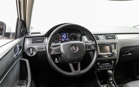 Skoda Rapid I, 2016 год, 1 328 000 рублей, 14 фотография