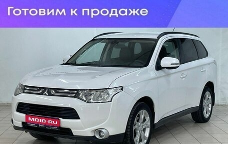 Mitsubishi Outlander III рестайлинг 3, 2012 год, 1 300 000 рублей, 1 фотография