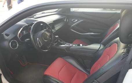 Chevrolet Camaro VI, 2017 год, 3 150 000 рублей, 12 фотография