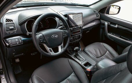 KIA Sorento II рестайлинг, 2013 год, 1 455 000 рублей, 13 фотография