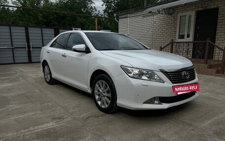Toyota Camry, 2012 год, 1 740 000 рублей, 6 фотография