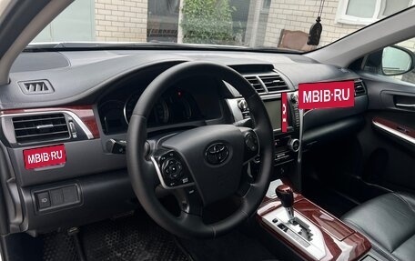 Toyota Camry, 2012 год, 1 740 000 рублей, 14 фотография
