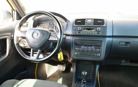 Skoda Fabia II, 2014 год, 599 888 рублей, 12 фотография