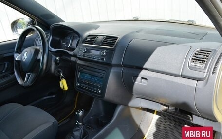 Skoda Fabia II, 2014 год, 599 888 рублей, 20 фотография