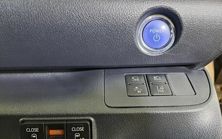 Toyota Sienta II, 2019 год, 1 360 000 рублей, 20 фотография