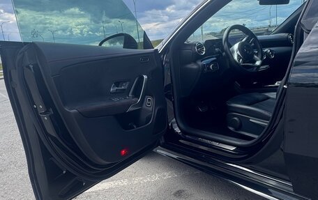 Mercedes-Benz CLA, 2019 год, 3 310 000 рублей, 5 фотография