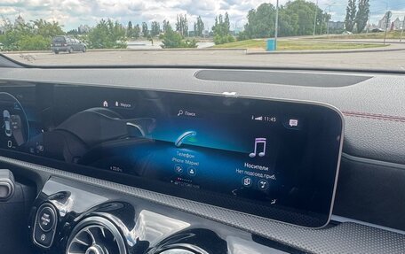 Mercedes-Benz CLA, 2019 год, 3 310 000 рублей, 8 фотография