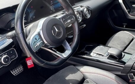 Mercedes-Benz CLA, 2019 год, 3 310 000 рублей, 17 фотография