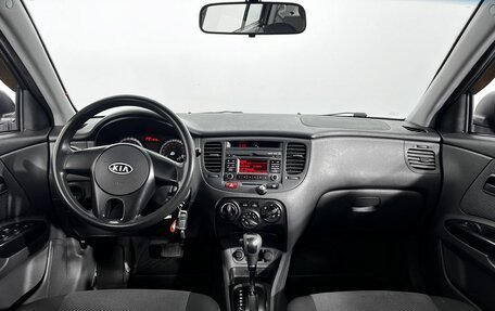KIA Rio II, 2011 год, 650 000 рублей, 14 фотография