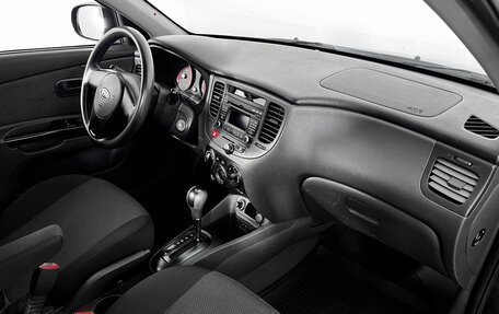 KIA Rio II, 2011 год, 650 000 рублей, 12 фотография