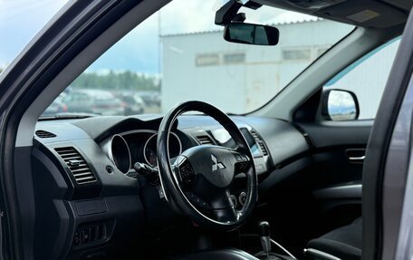 Mitsubishi Outlander III рестайлинг 3, 2008 год, 849 999 рублей, 11 фотография