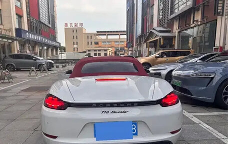 Porsche Boxster, 2022 год, 6 100 010 рублей, 5 фотография