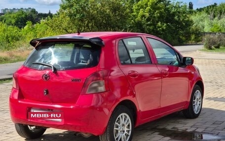 Toyota Yaris III рестайлинг, 2007 год, 400 000 рублей, 6 фотография
