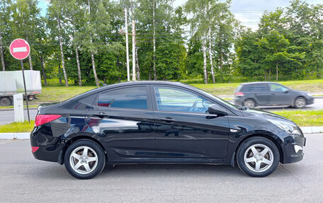 Hyundai Solaris II рестайлинг, 2015 год, 825 000 рублей, 4 фотография