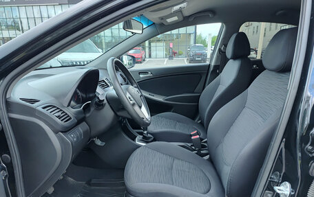Hyundai Solaris II рестайлинг, 2015 год, 825 000 рублей, 16 фотография