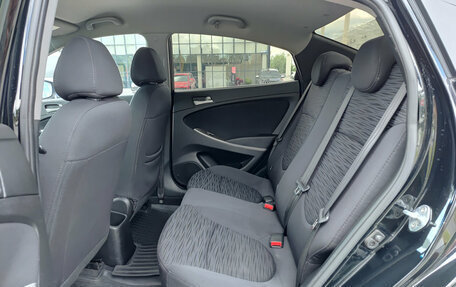 Hyundai Solaris II рестайлинг, 2015 год, 825 000 рублей, 12 фотография