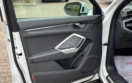 Audi Q3, 2022 год, 2 700 000 рублей, 11 фотография