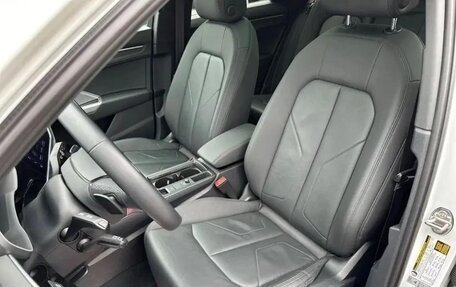 Audi Q3, 2022 год, 2 700 000 рублей, 12 фотография