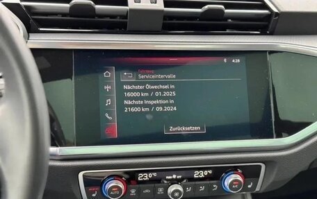 Audi Q3, 2022 год, 2 700 000 рублей, 14 фотография