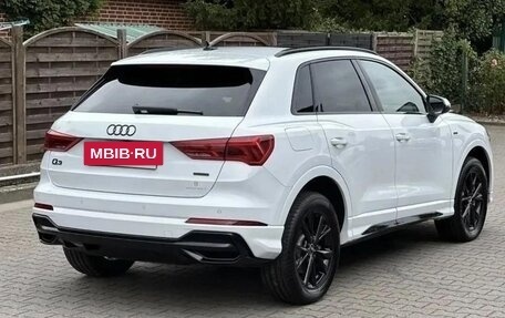 Audi Q3, 2022 год, 2 700 000 рублей, 8 фотография