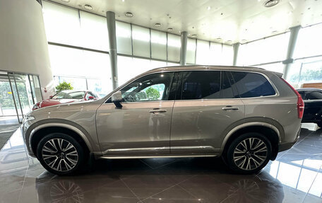 Volvo XC90 II рестайлинг, 2021 год, 4 949 000 рублей, 8 фотография