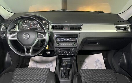 Skoda Rapid I, 2014 год, 1 079 000 рублей, 12 фотография