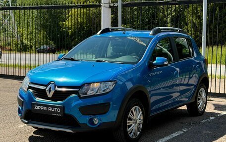 Renault Sandero II рестайлинг, 2017 год, 699 000 рублей, 3 фотография