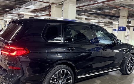 BMW X7, 2022 год, 14 000 000 рублей, 7 фотография