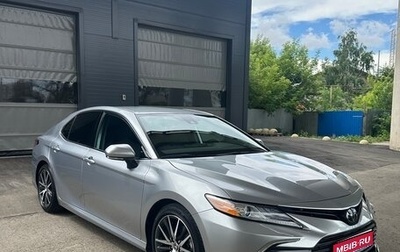 Toyota Camry, 2023 год, 3 899 000 рублей, 1 фотография