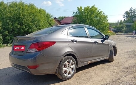 Hyundai Solaris II рестайлинг, 2012 год, 730 000 рублей, 4 фотография