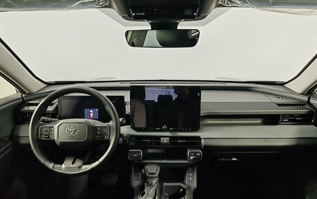 Toyota RAV4, 2026 год, 5 990 000 рублей, 13 фотография