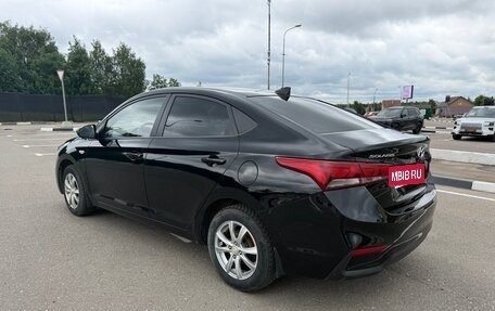 Hyundai Solaris II рестайлинг, 2017 год, 1 050 000 рублей, 5 фотография