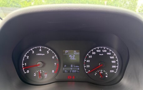 Hyundai Solaris II рестайлинг, 2017 год, 1 050 000 рублей, 12 фотография