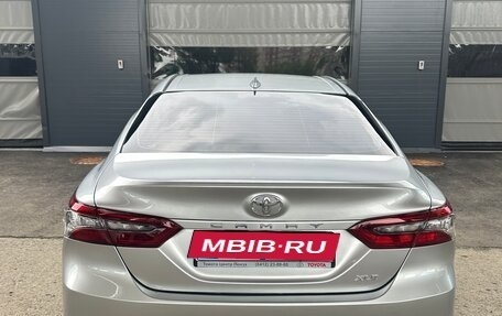 Toyota Camry, 2023 год, 3 899 000 рублей, 6 фотография