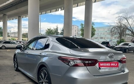 Toyota Camry, 2023 год, 3 899 000 рублей, 12 фотография