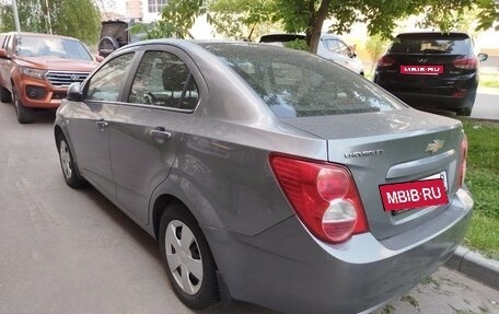 Chevrolet Aveo III, 2014 год, 600 000 рублей, 4 фотография