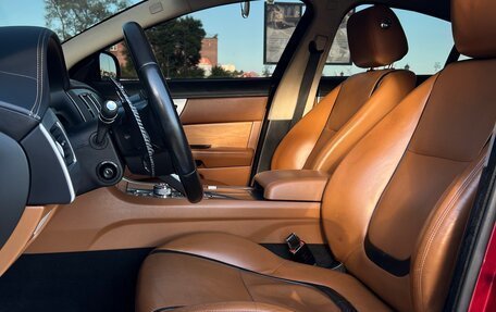 Jaguar XF I рестайлинг, 2012 год, 2 000 000 рублей, 7 фотография